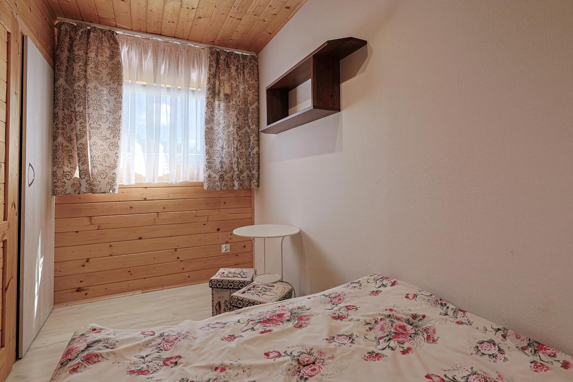 Aurora Ustka-Przewlokaアパートホテル エクステリア 写真